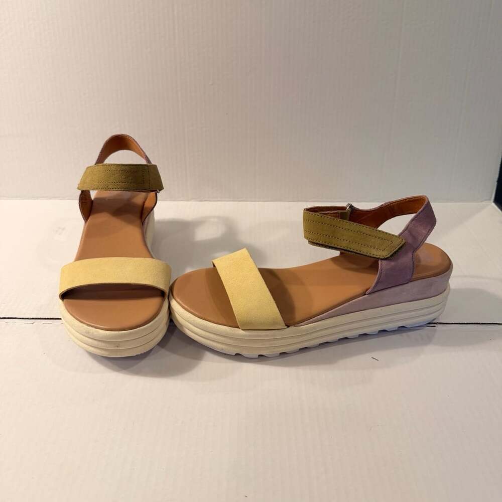 Sorel Cameron Flatform Sandals Size 11 Multi Suede